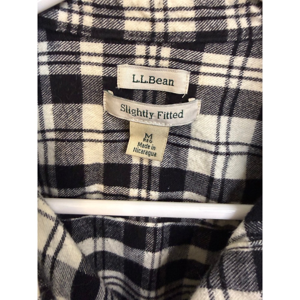 LL Bean Flannel Shirt Womens M Black White Excellent Plaid Button Up 298090 - Picture 3 of 6